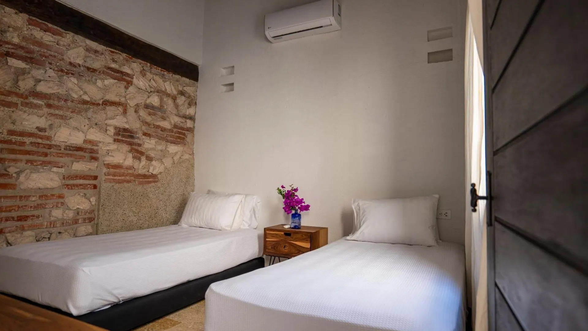 Casa Familiar - Maria De Las Palmas -Getsemani Cartagena 0*,
